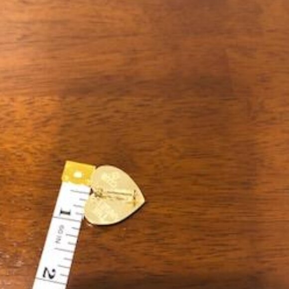 The Variety Club Vintage Gold Tone Rippled Heart Brooch Pin. - Picture 7 of 11